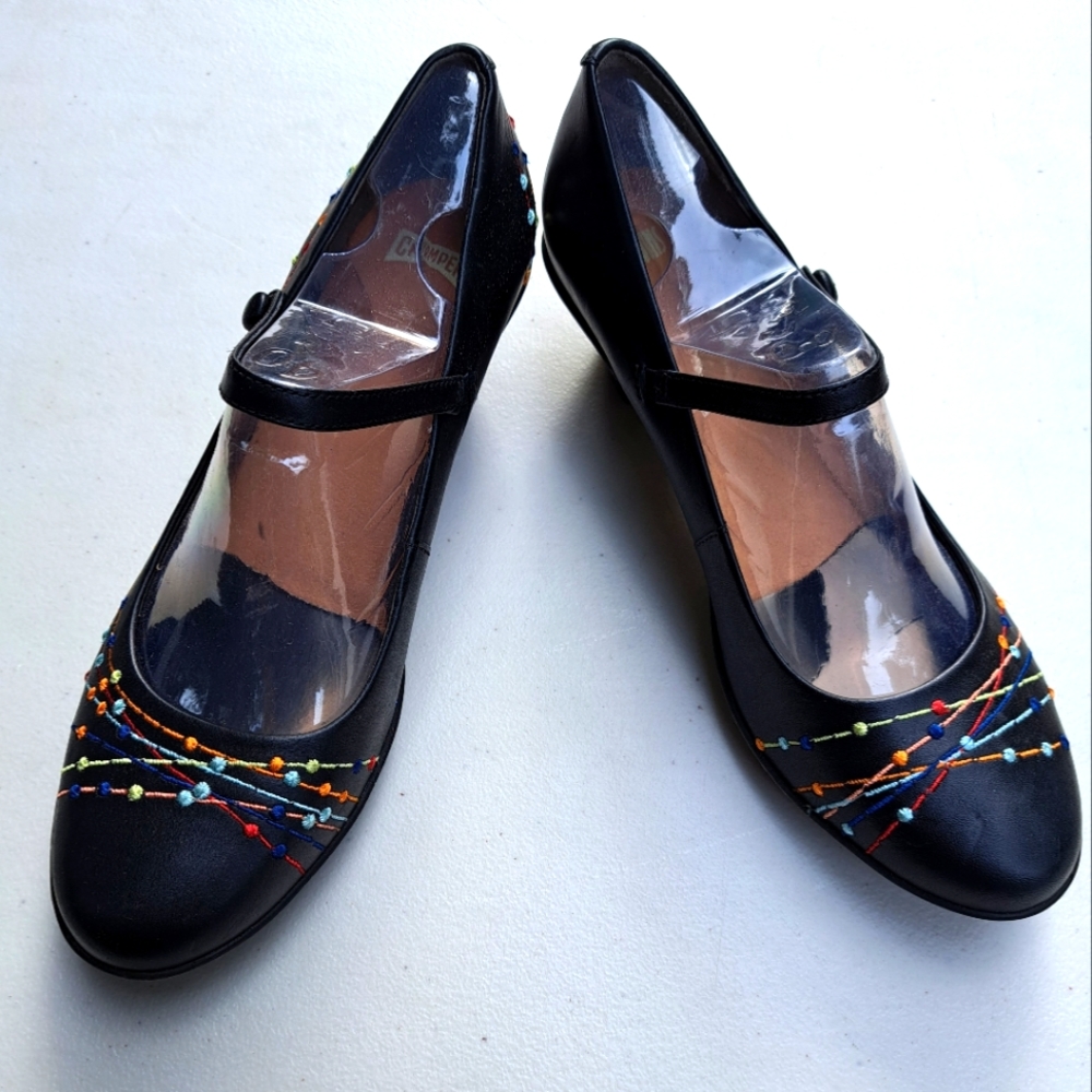 Camper Maryjanes- like new